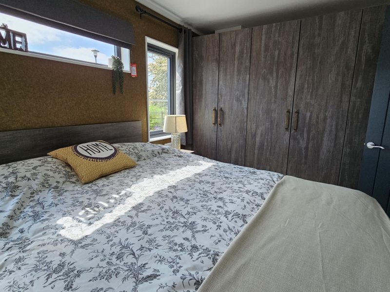 103_LITTLE_MEADOW_MASTER_BED1
